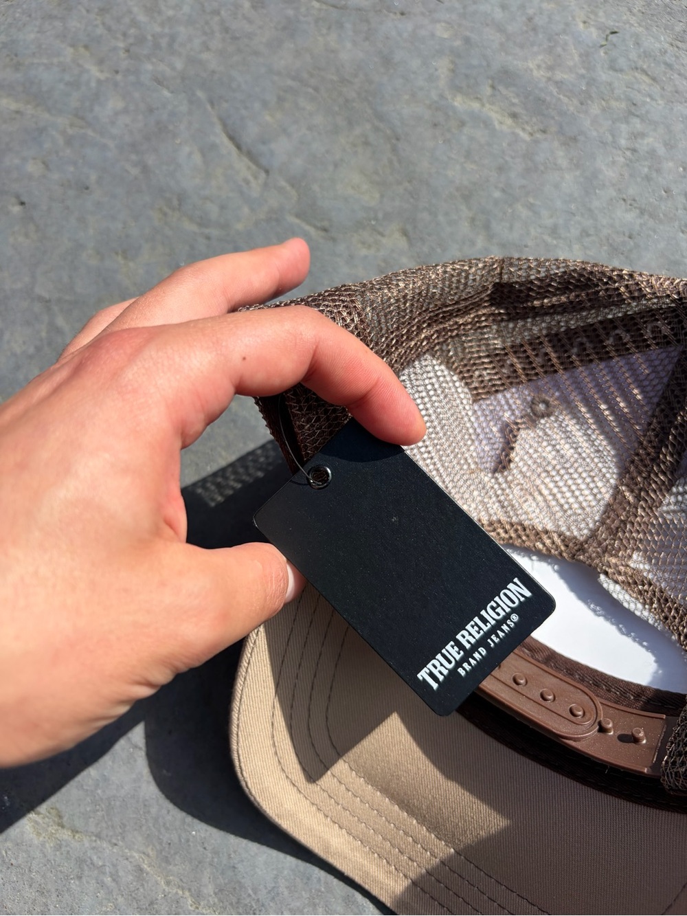 True Religion hat - Picture 4 of 4